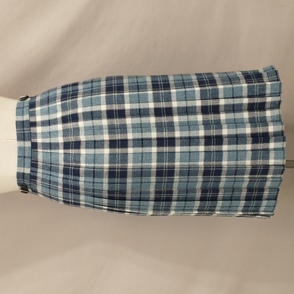 Scottish Wool Kilt Wrap Skirt 100% Wool High Quality Traditional Tartan Blues - Picture 4 of 11